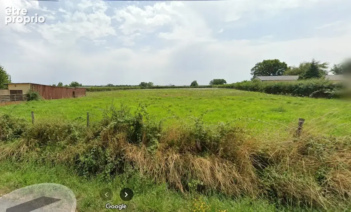 Photo Terrain à Paray-Le-Monial au prix de 33 700€
