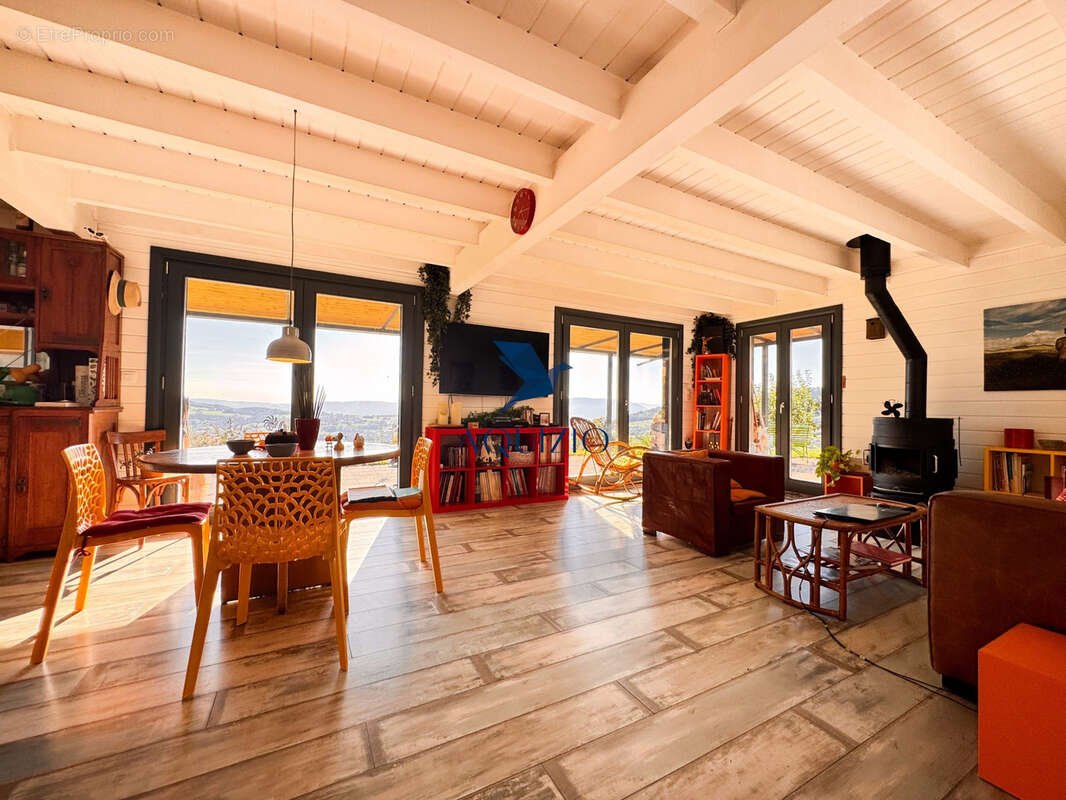 Maison à VIUZ-EN-SALLAZ