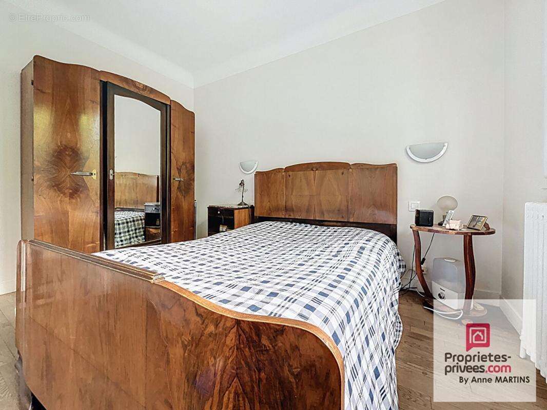 Maison à VIRY-CHATILLON