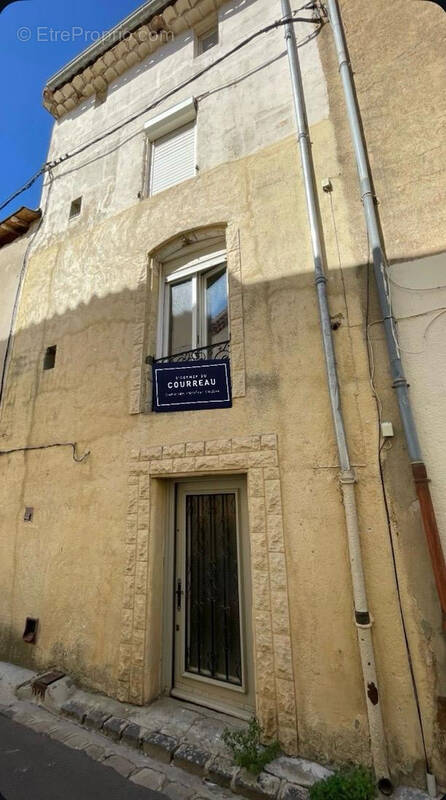 Maison à VILLENEUVE-LES-BEZIERS