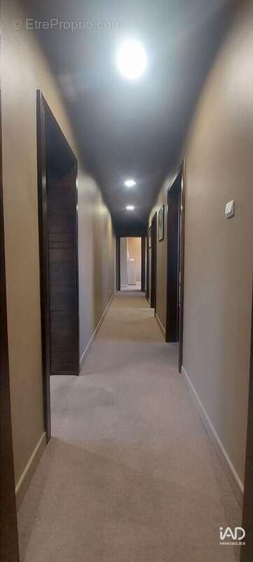 Photo 6 - Commerce à TALANGE