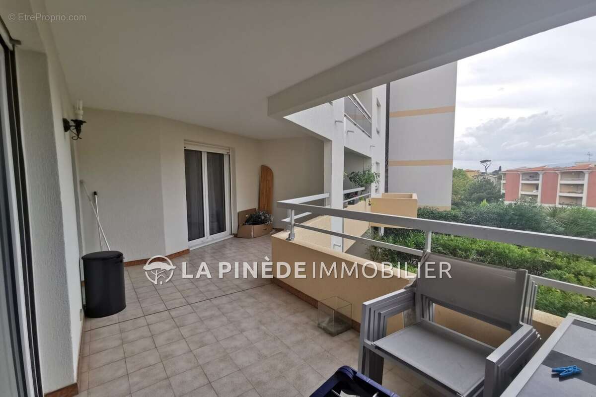 Appartement 49 m² à Saint-Laurent-Du-Var  - photo 3