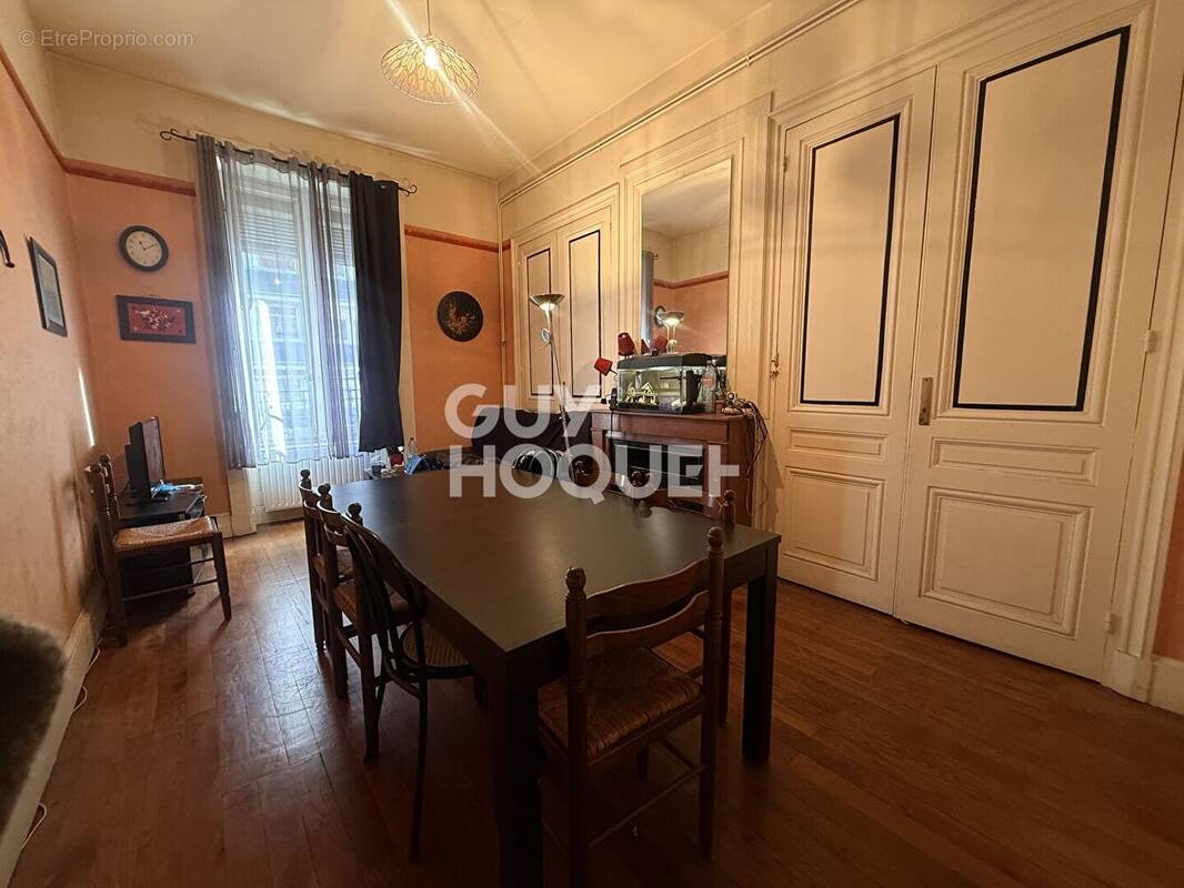 Appartement à VILLEURBANNE