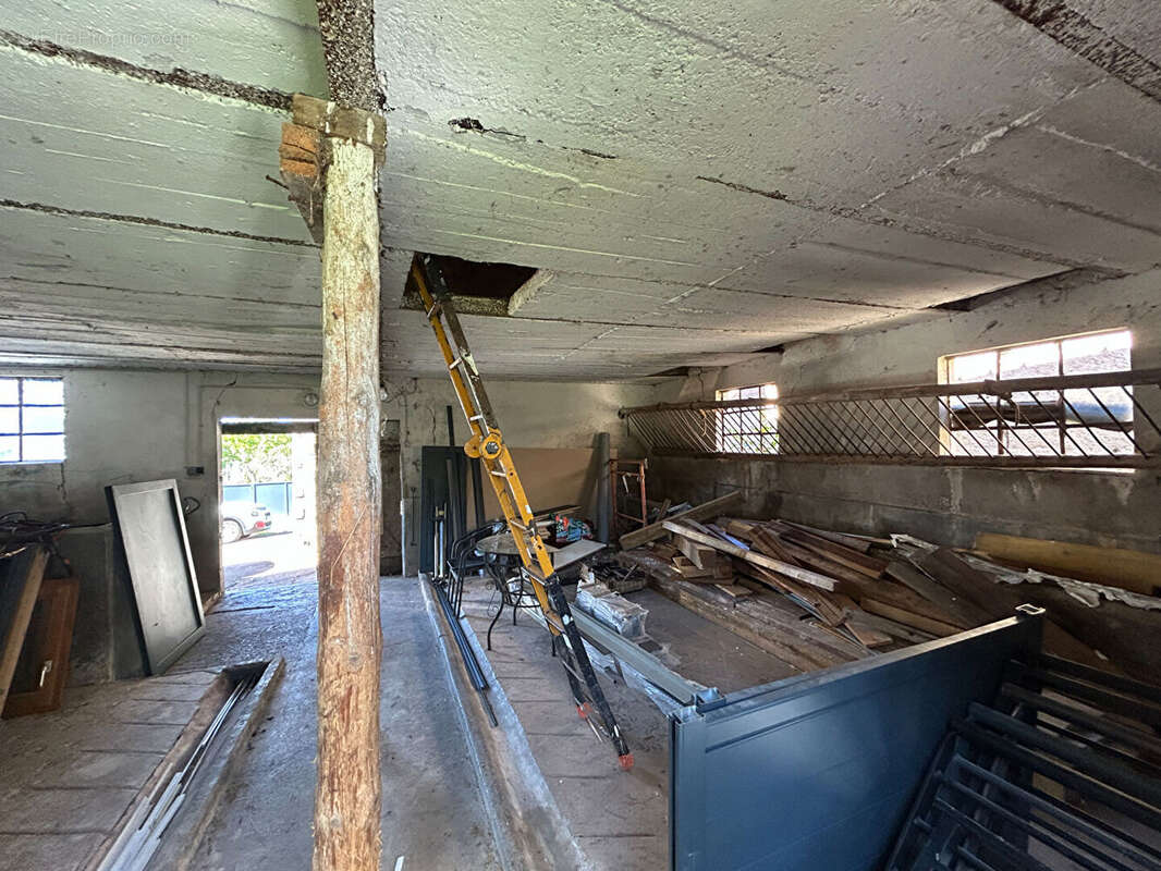 Commerce à SAINT-DIE-DES-VOSGES