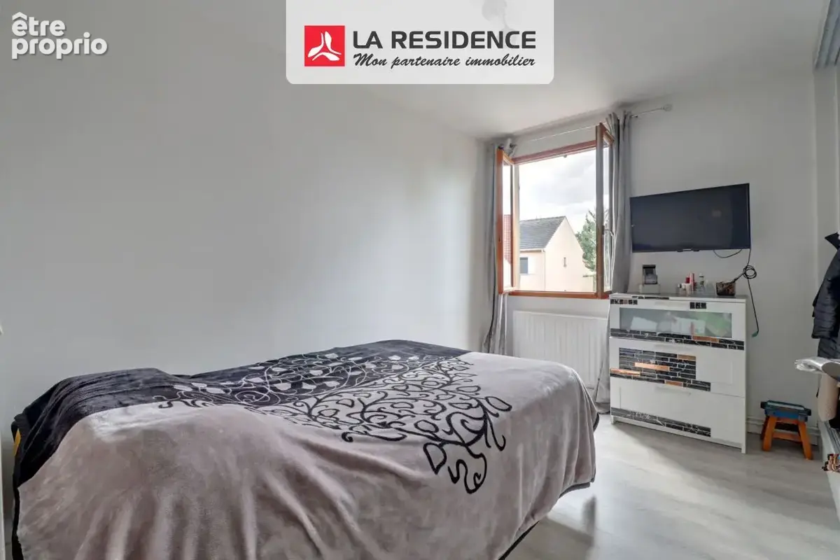 Maison 5 pièces 110 m² à vendre à Maurecourt (78780) - photo 9