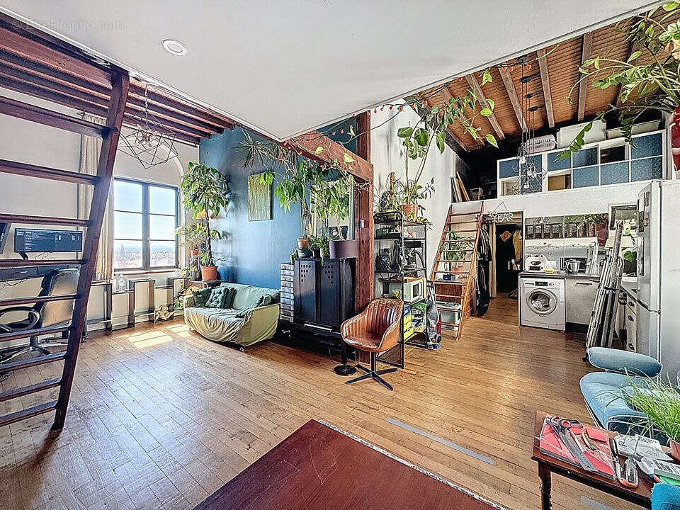 Appartement à LYON-1E