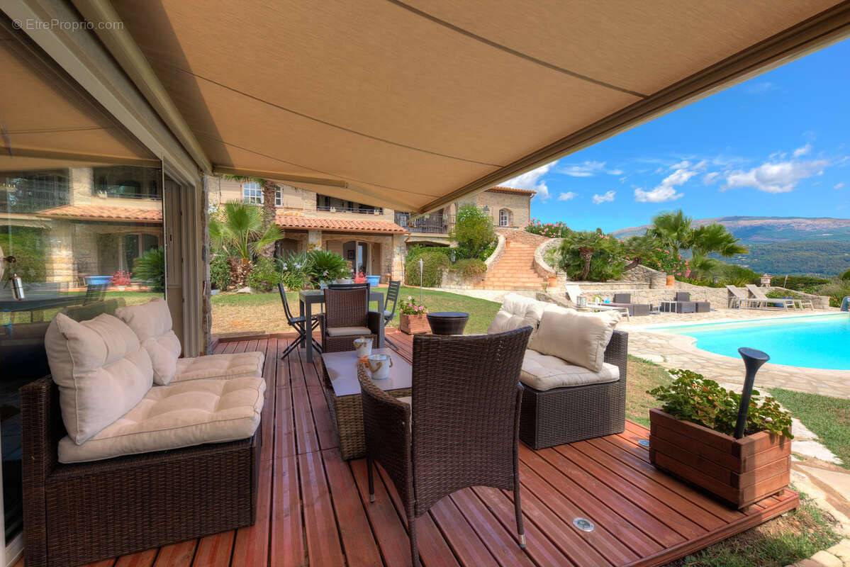 Maison à PEYMEINADE