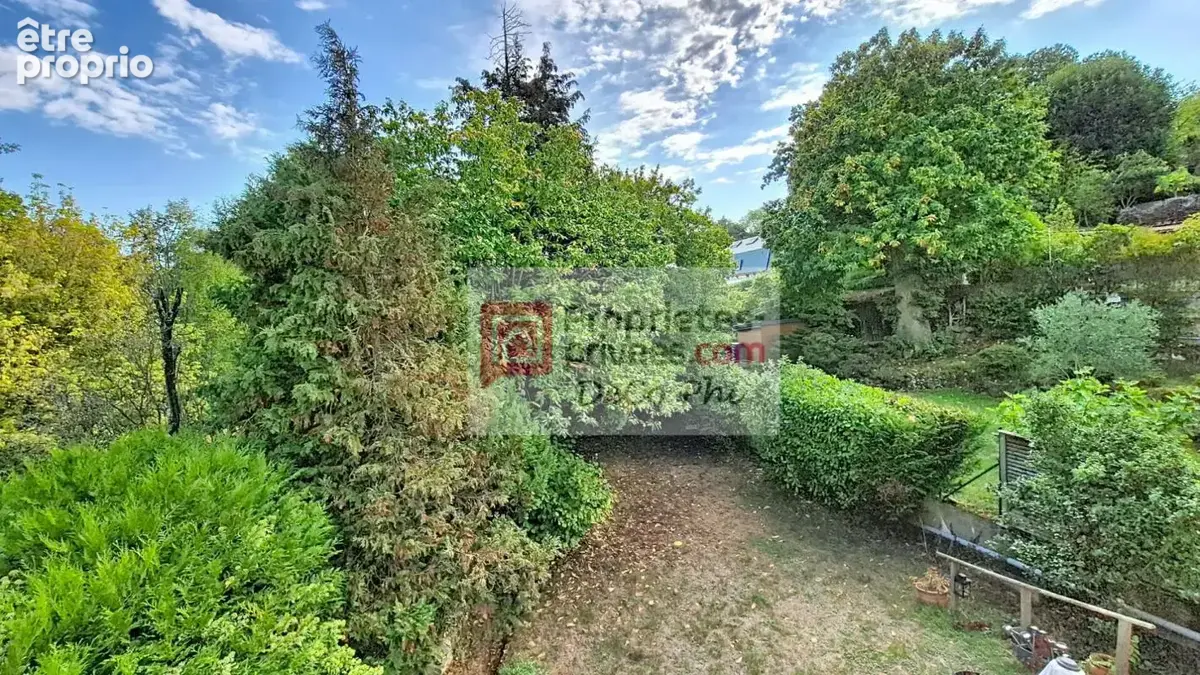 Maison  Terrasse  Jardin  5 pièces  121 m2   La Celle Saint Cloud  Châtaigneraie - photo 9