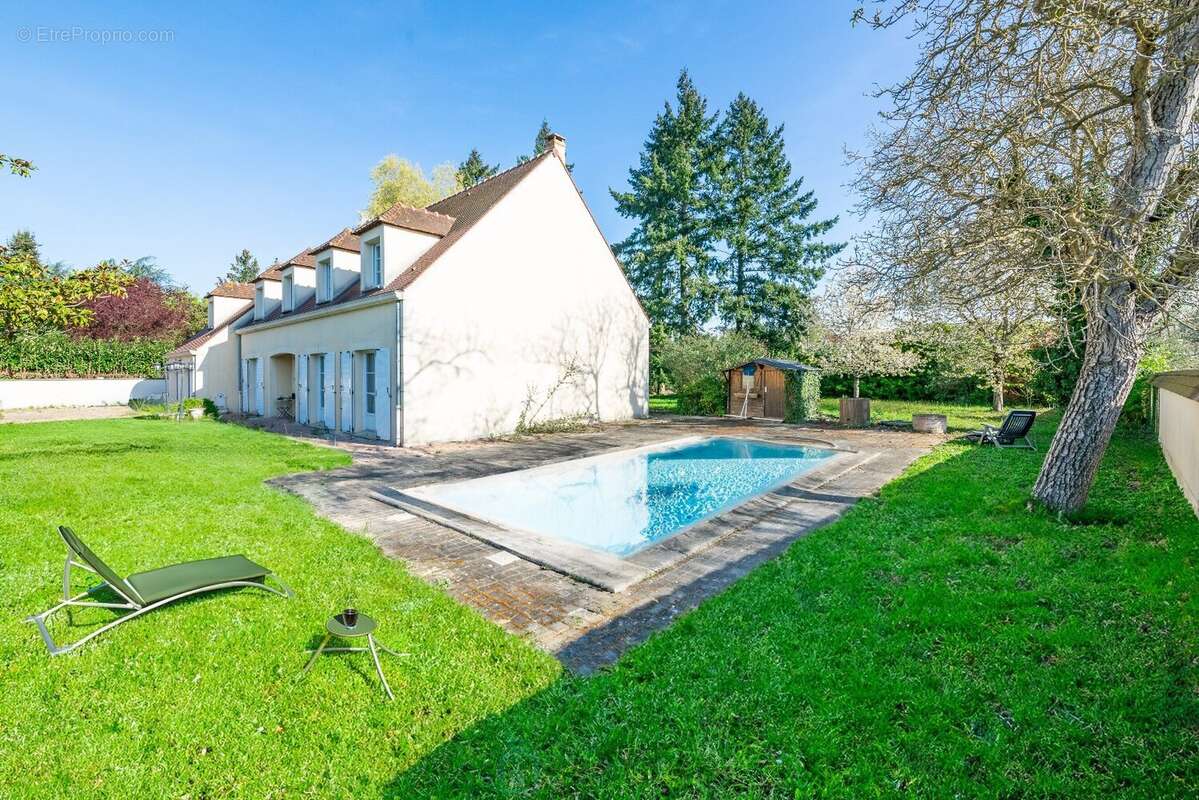 Maison à CHAILLY-EN-BIERE