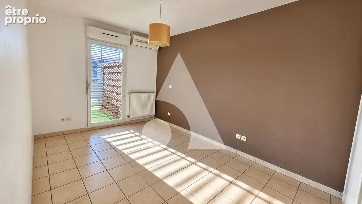 EN EXCLUSIVITÉ ! Montpellier Malbosc  F2 de 47 m² avec terrasse de 17 m² - photo 8