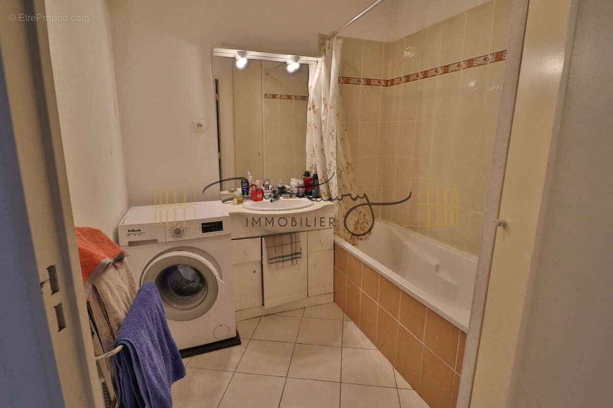 Appartement à NIMES