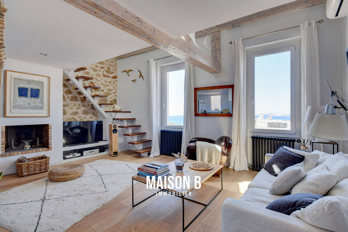 Appartement à MARSEILLE-8E