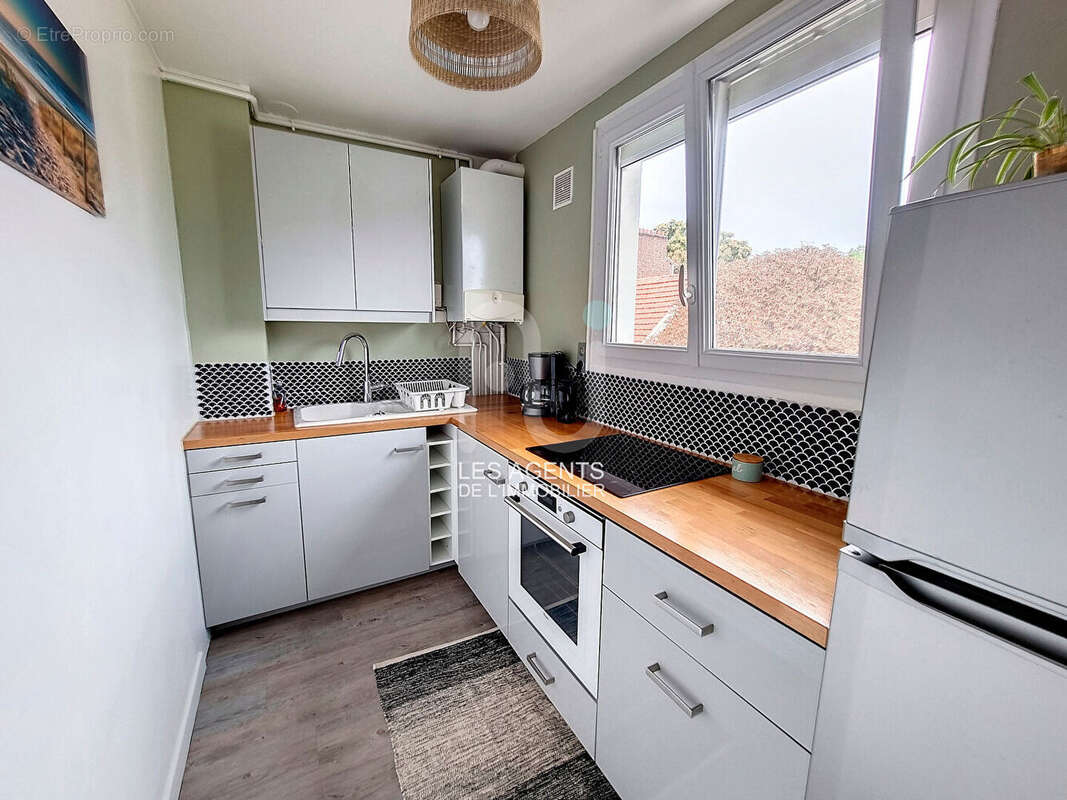 Appartement à ASNIERES-SUR-SEINE