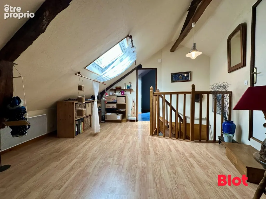 Maison 6 pièces 146 m² à vendre à Montfort-Sur-Meu (35160) - photo 8