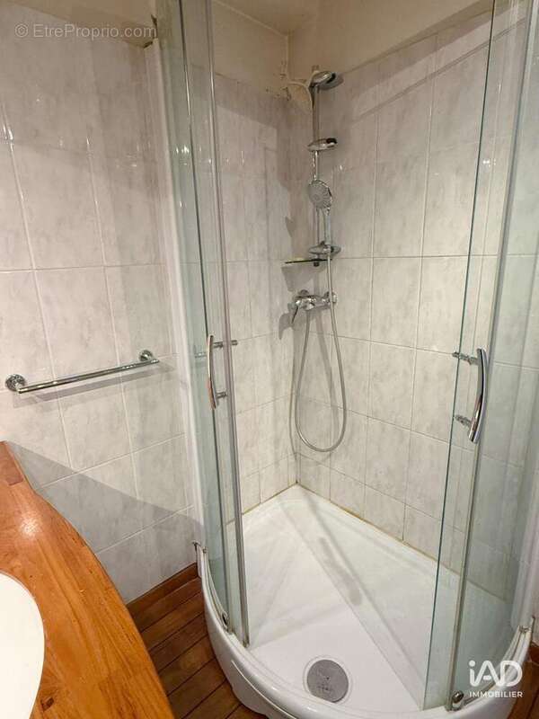 Photo 5 - Appartement à COURBEVOIE