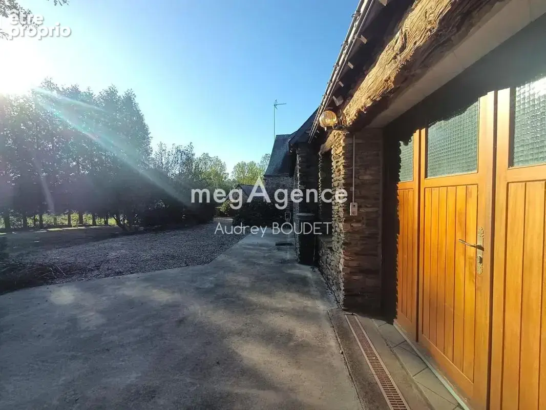 Ensemble immobilier de caractere - photo 11
