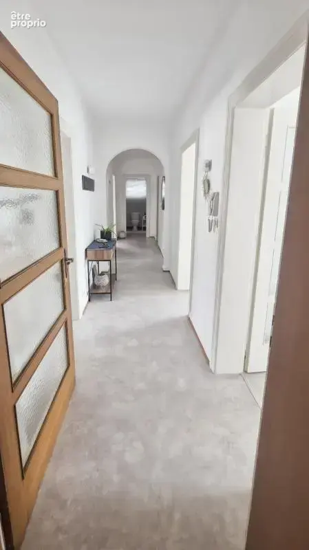 Appartement rénové de 97 m² avec balcon, jardin, terrasse, garage et cave  Haguenau (67500) - photo 3
