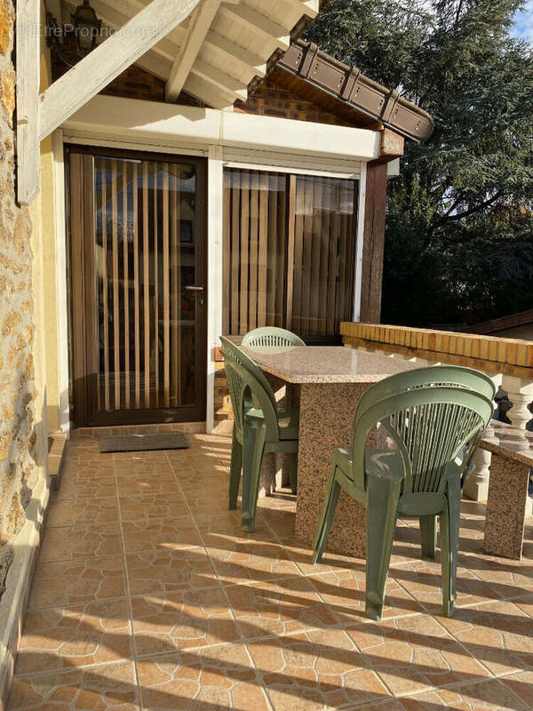 Maison à LIVRY-GARGAN