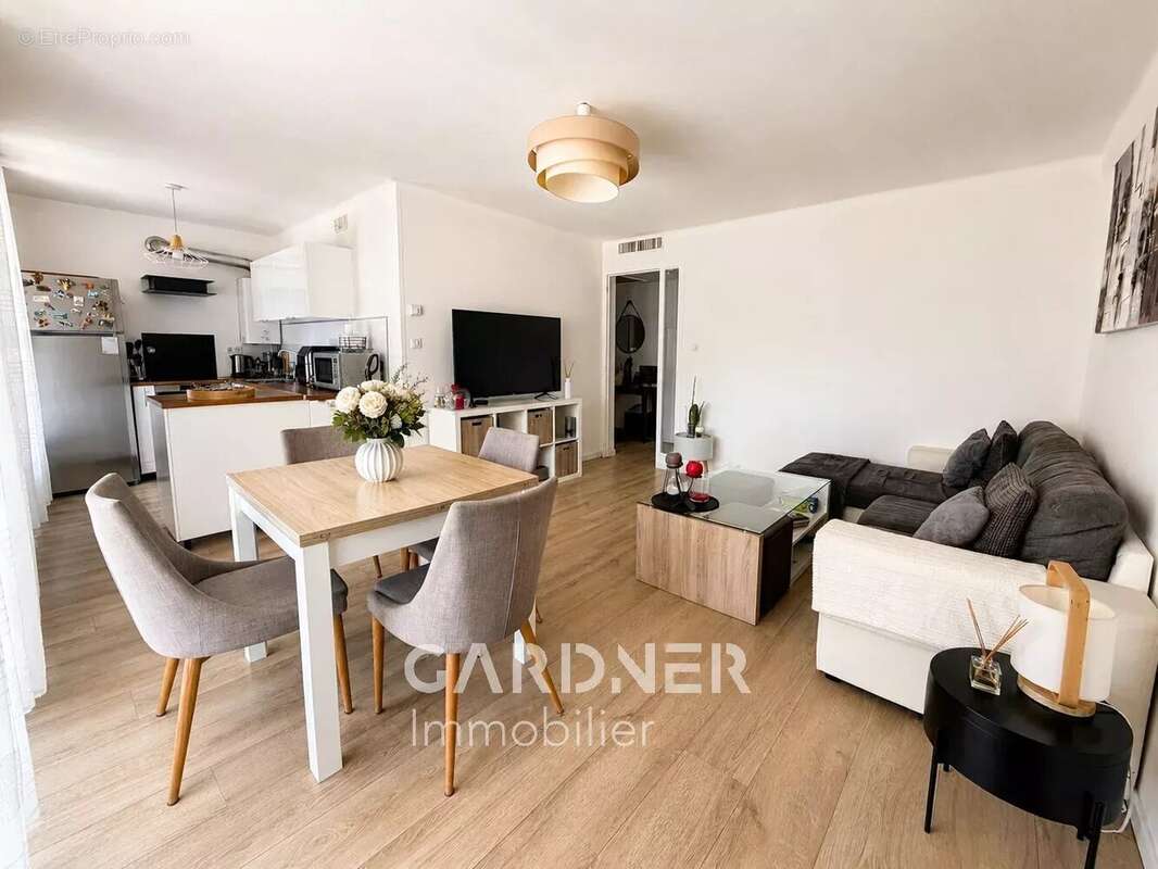 Appartement à AUBAGNE