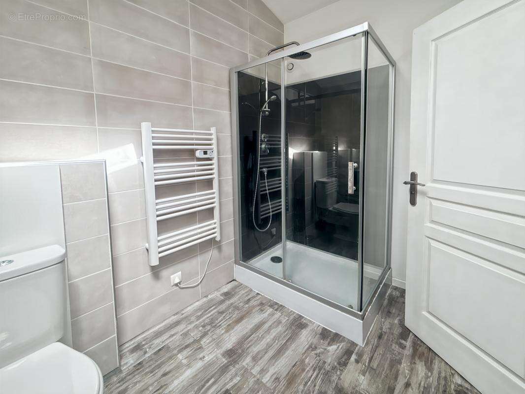 Appartement à BRIZAMBOURG