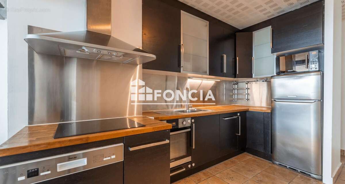Appartement à MONTROUGE