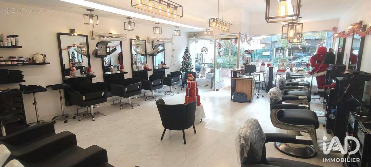 Photo 4 - Commerce à CHELLES