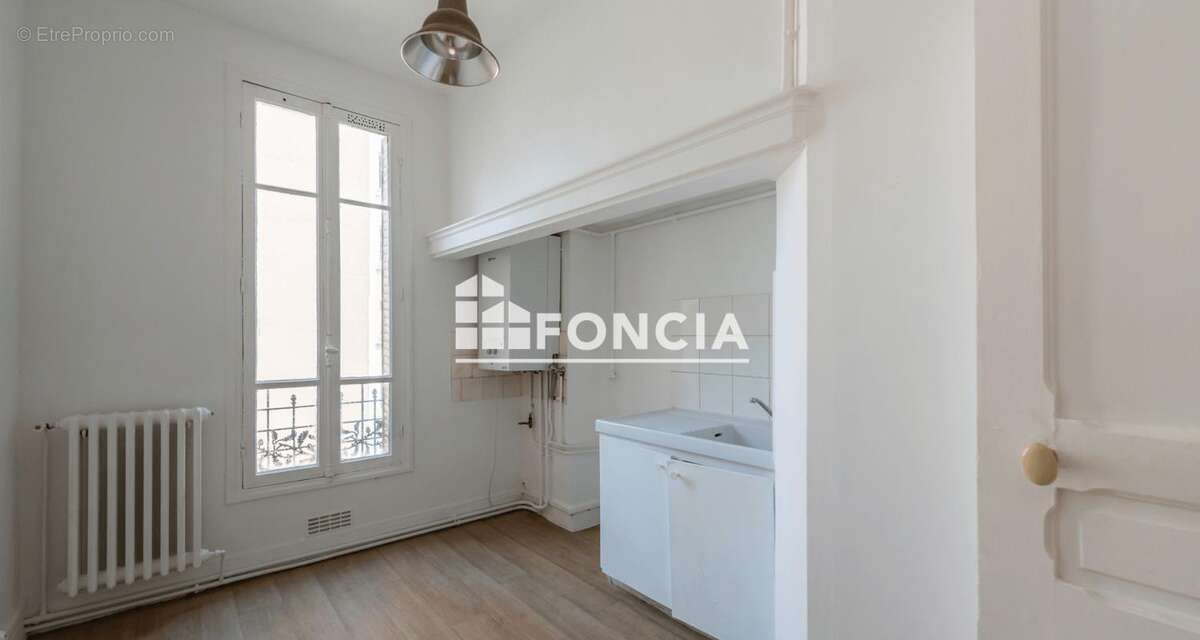 Appartement à MAISONS-ALFORT
