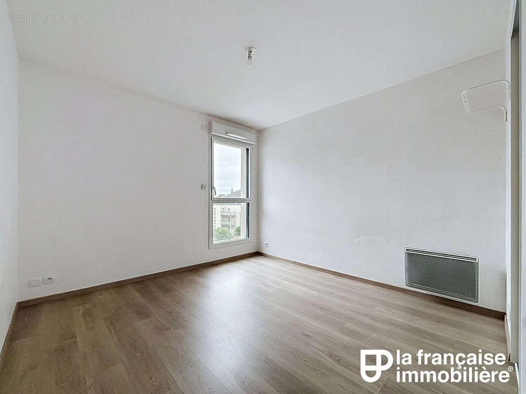 A vendre - bruz - vert buisson - t2 avec garage et balcon - photo 6