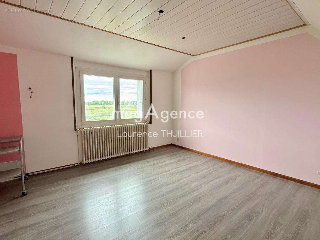 Maison 205 m² 8 pièces - photo 16