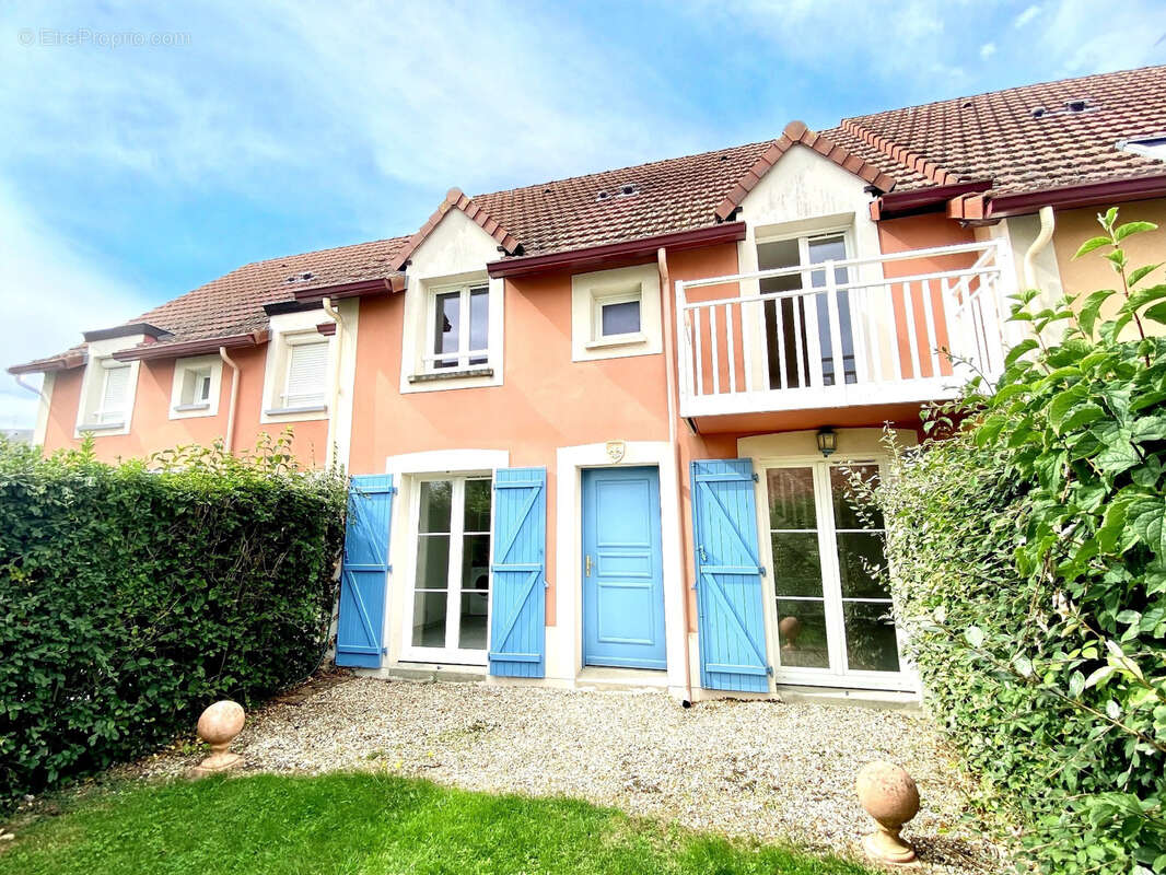 Maison à DIVES-SUR-MER