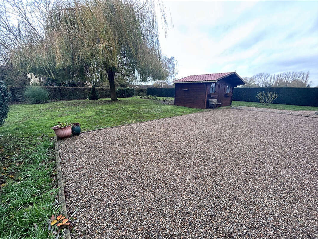 Maison à HAZEBROUCK