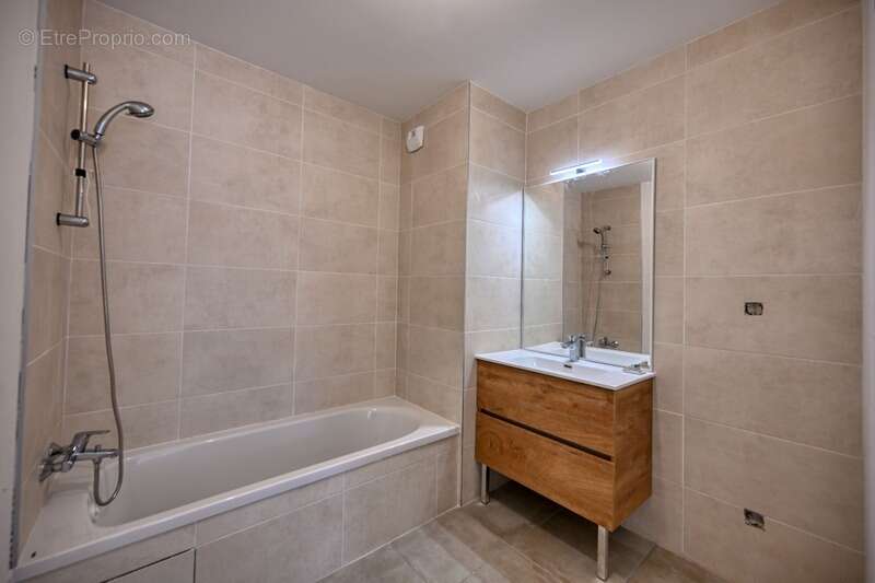 Appartement à VAUGNERAY