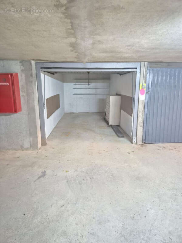 Parking à LE BARCARES