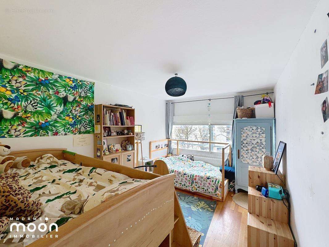 Appartement à OULLINS