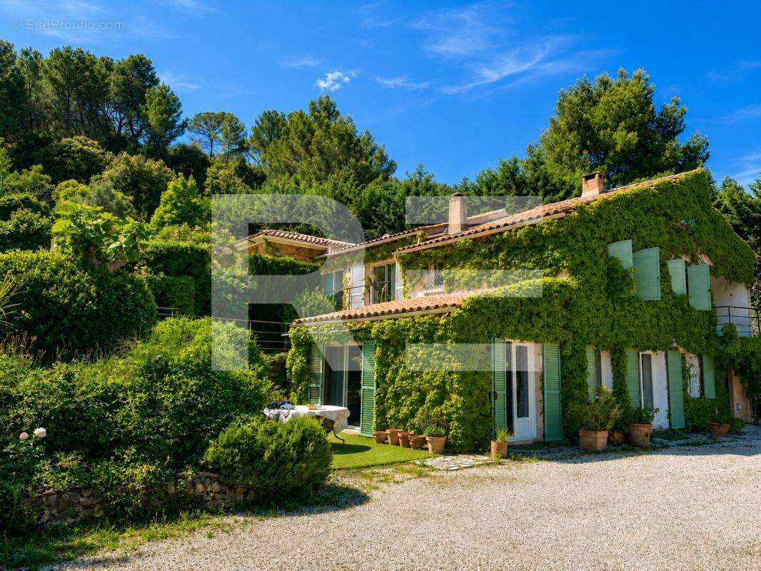 Maison à AURIOL