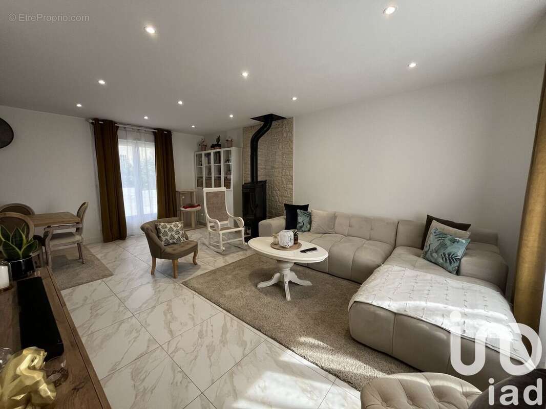 Photo 5 - Maison à MONTFERMEIL