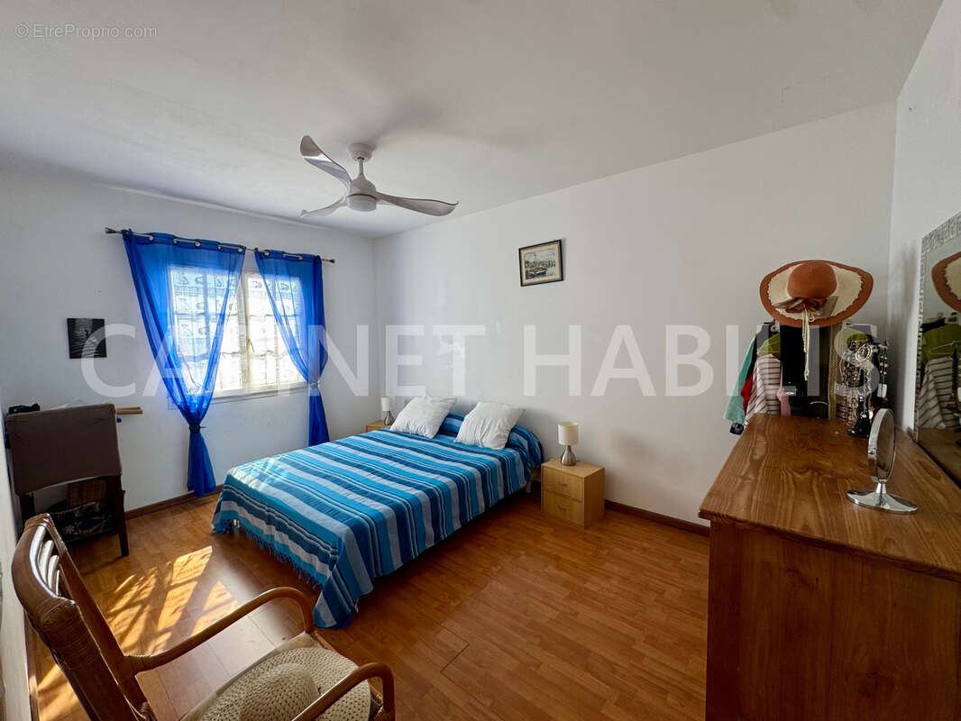 Maison à LES AVIRONS