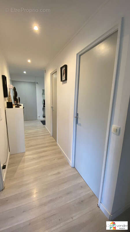 Appartement à VIGNEUX-SUR-SEINE