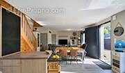 Appartement à THURINS