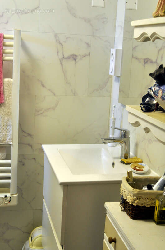 Maison à L&#039;ABERGEMENT-DE-CUISERY