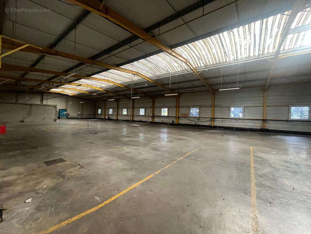 Commerce à TERGNIER