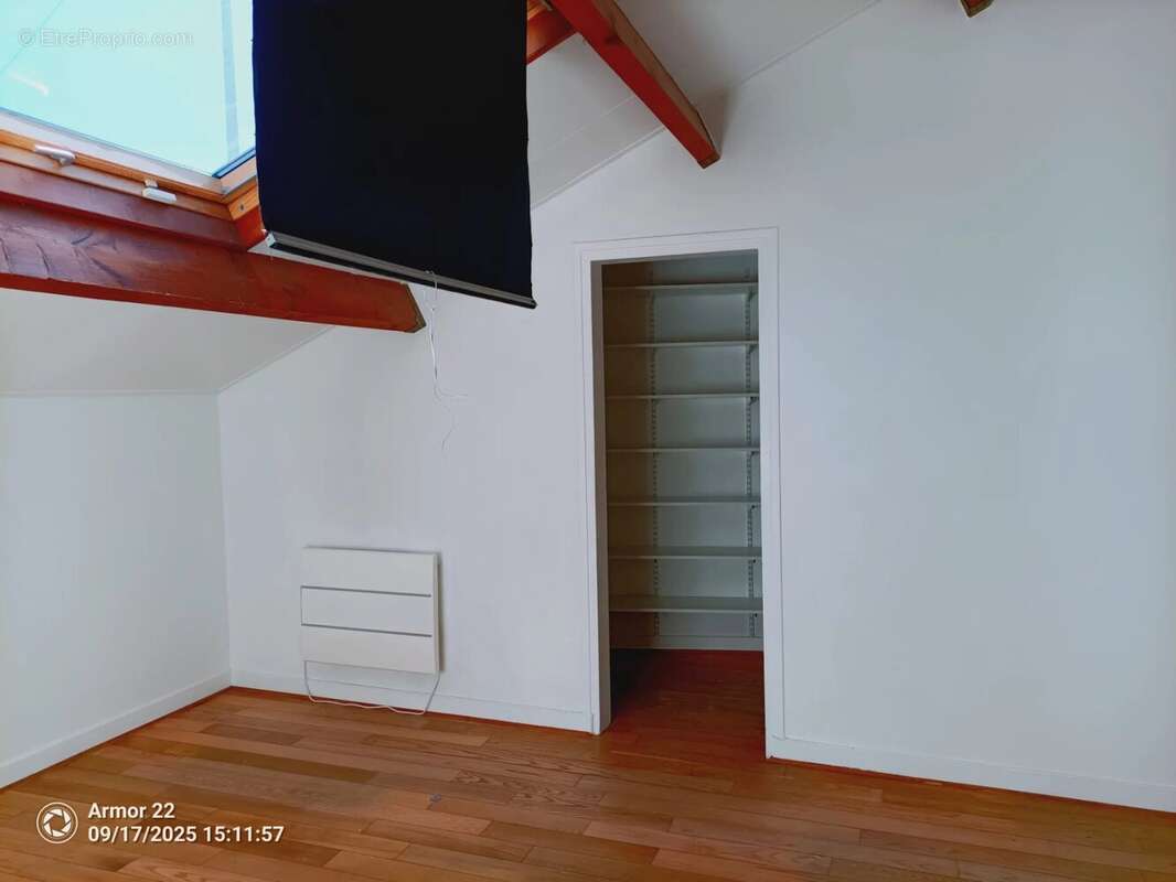 Appartement à CHARENTON-LE-PONT