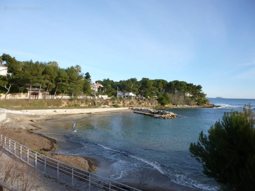 Appartement à CARRY-LE-ROUET