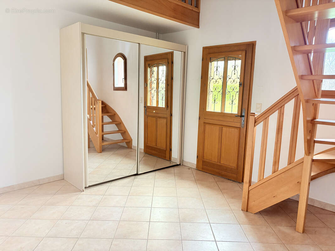 Maison à SAINT-LUPERCE