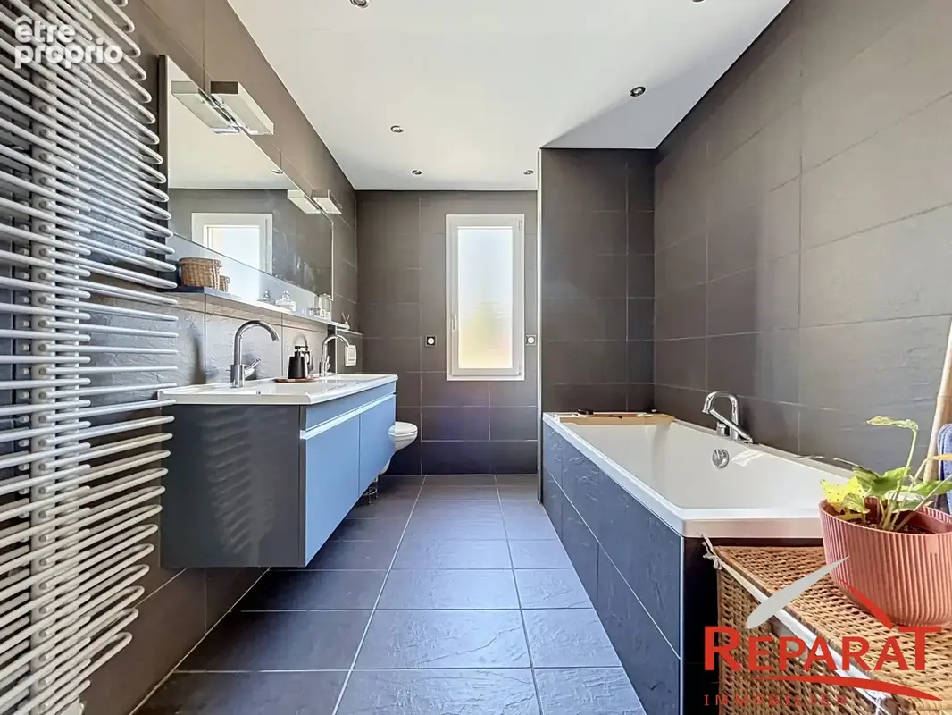 Maison 182 m² à Varetz  - photo 8
