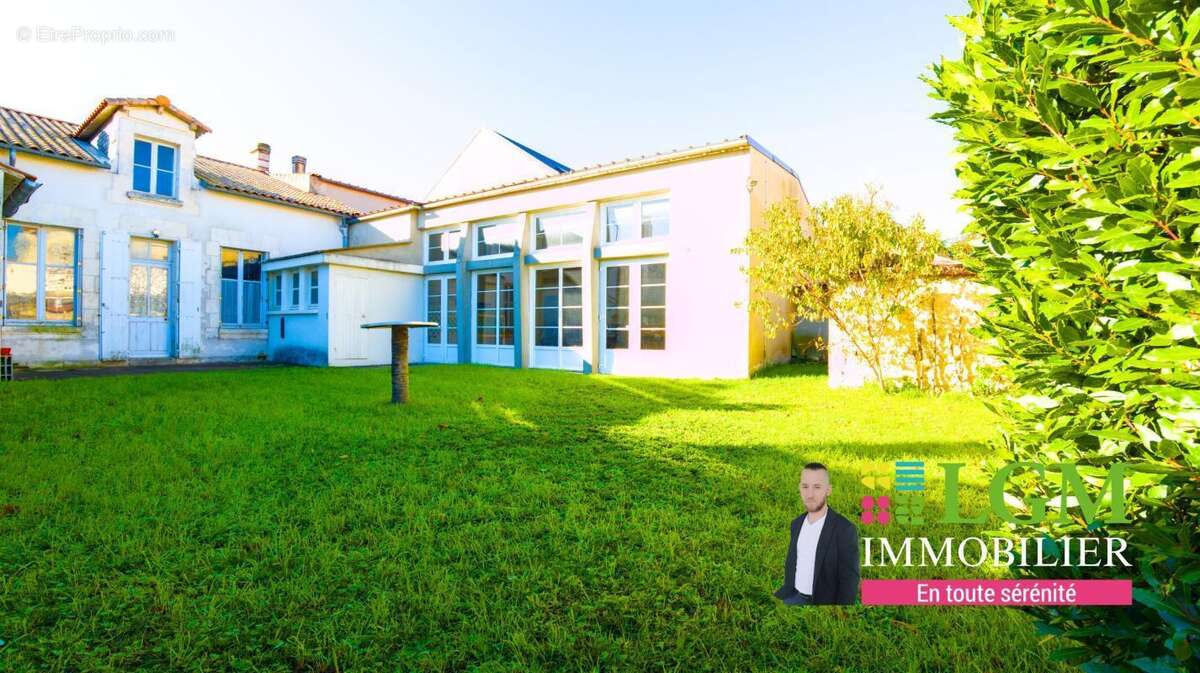 Maison à LA ROCHELLE