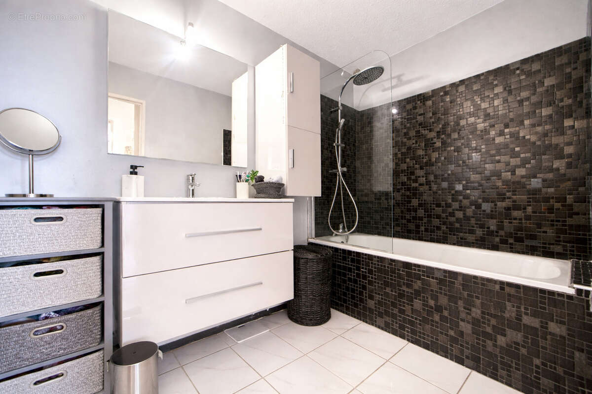 Appartement à VAUVERT