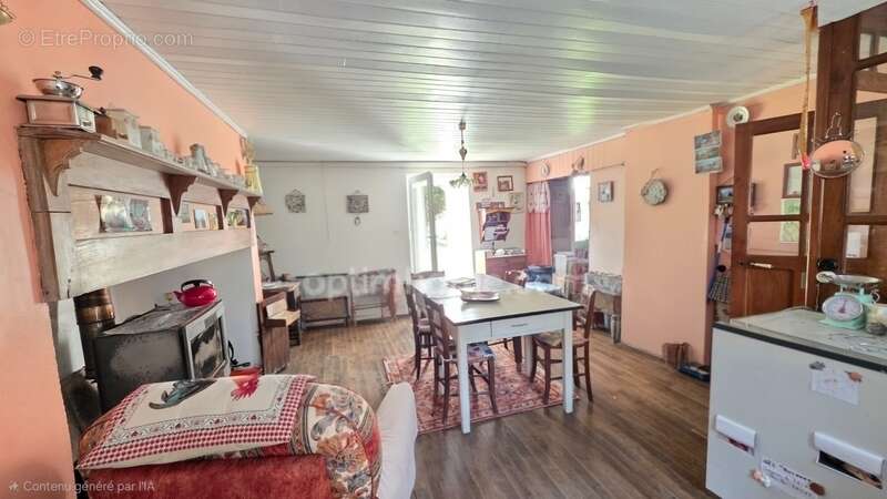 Jolie petite maison en pierre dans l'un des plus beaux coin du plateau de millevaches - photo 5