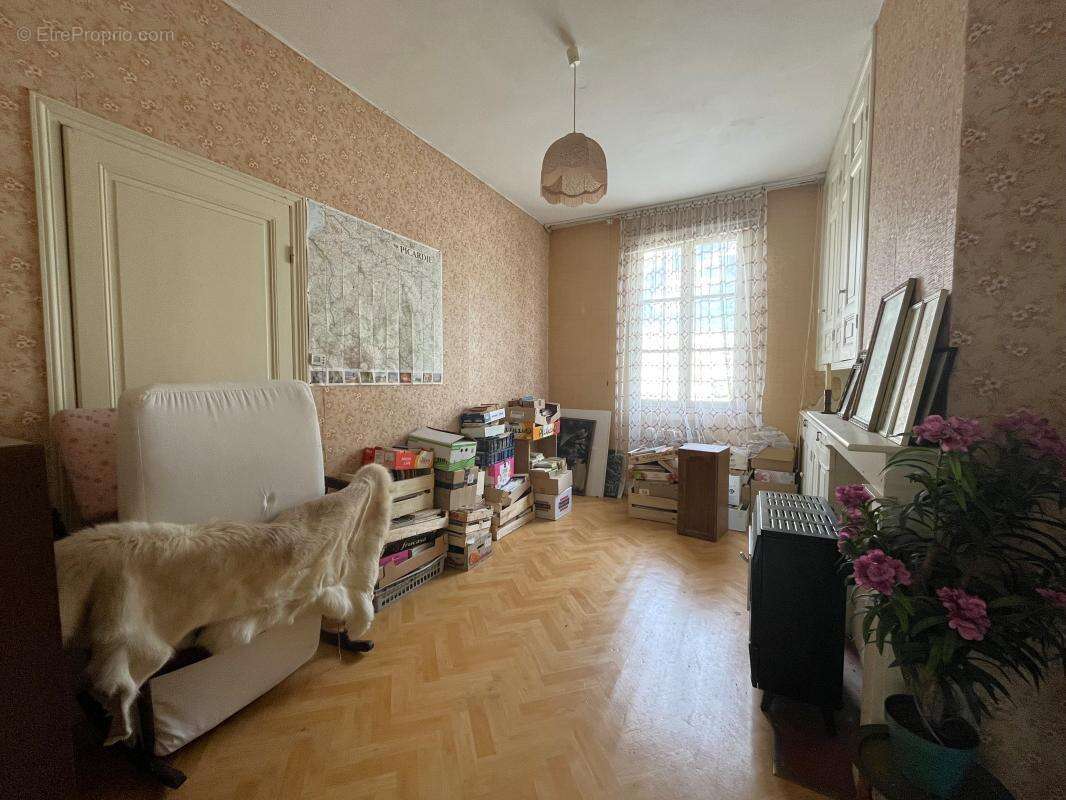 Maison à CROISSY-SUR-CELLE