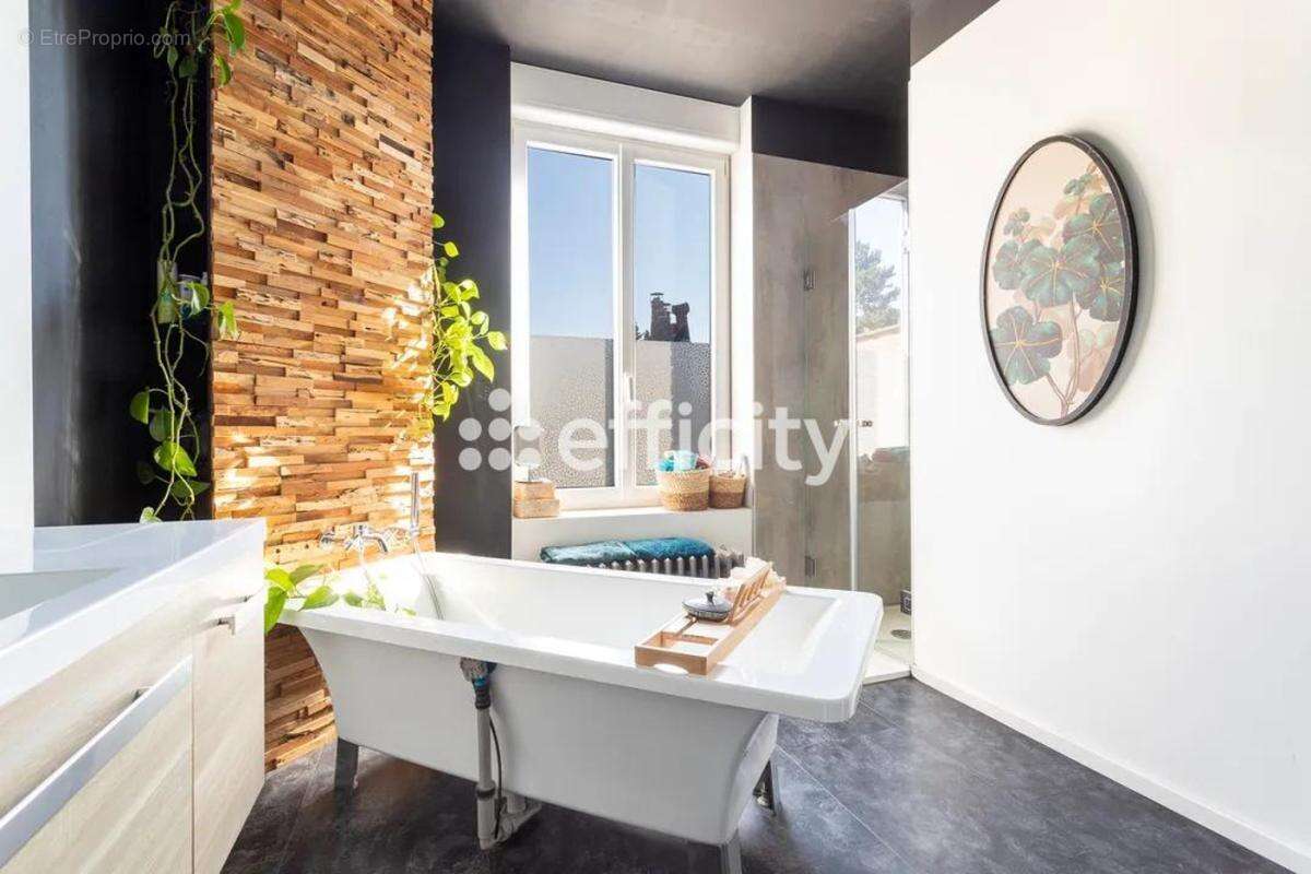Maison 115 m² à Roubaix  - photo 8